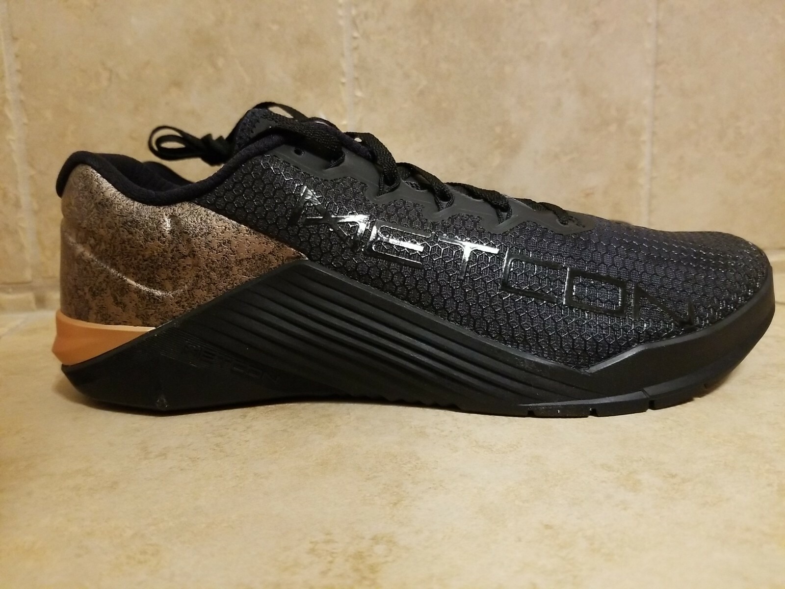 nike metcon 5 x gold