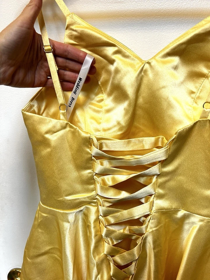 Vestido de fiesta satinado dorado amarillo bolsillos ajustables hasta la rodilla talla 4 (S) nuevo con etiquetas Foto 3 de 4