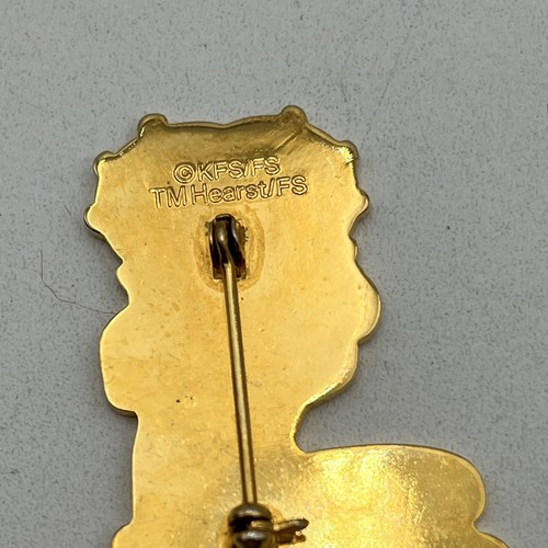 Vintage KFS/FS Betty Boop Sitting Cute Pin Brooch - Picture 2 of 4