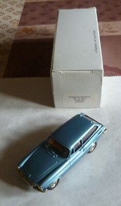 Robeddie models 1:43 - 1 - Model car - Volvo P1800S de 1969 - Catawiki