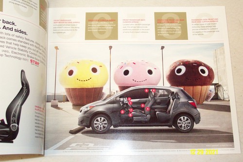 2013 Toyota Yaris Dealer Sales Brochure Catalog - Picture 2 of 2