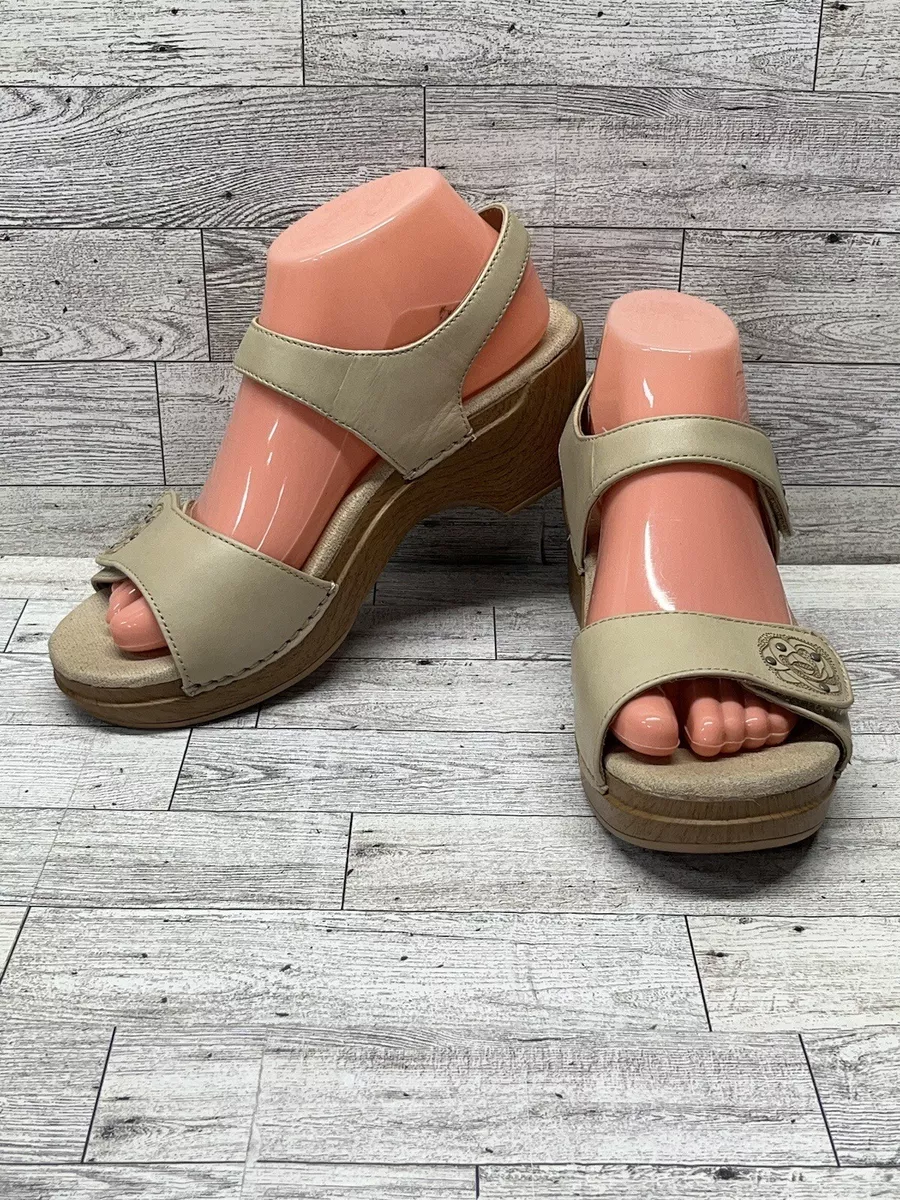 Dansko Women 39 Sonnet Sandal Ankle Strap Clog Stud Floral Leather