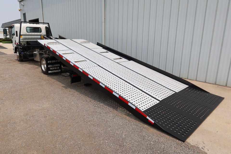 NRR DIESEL 21FT TILT ROLLBACK BED BODY TOW HAUL TRUCK NONCDL LOWMILES