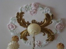 Stuckrosette 100-219 - Stuck - Rosette  sehr lieblich  45 x 44 cm 