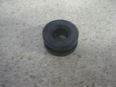 nom様 NOS OEM Kawasaki Grommet 2003-21 ZX1000 92071-2140 | eBay
