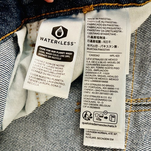 Levi's 94 Baggy Cargos Wms 29 x 32 Jeans Blue Mid Rise Raw Hem Flap Pocket 32x30 - Picture 11 of 12
