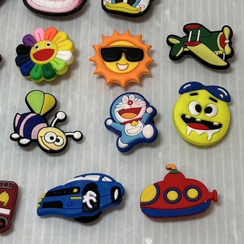 Croc Jibbitz Shoe Charm Lot Of 17 ~ SpongeBob, Tigger, Cheshire Cat, Sun, Flower - Imagen 5 de 5