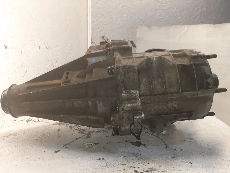 Used Transfer Case Assembly fits: 2002 Chevrolet Silverado 2500 pickup dash swit Foto 3 de 4