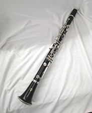 Yamaha YCL-450 Bb Clarinet Grenadilla Wood Silver Plated Keys No Mouthpiece Ring