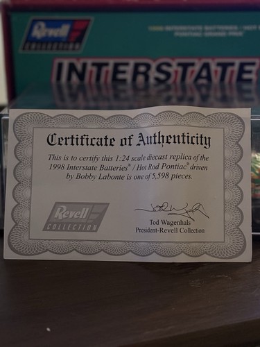 Bobby Labonte #18 Interstate Batteries 1998 NASCAR 1:24 DieCast Pontiac  - Picture 19 of 22