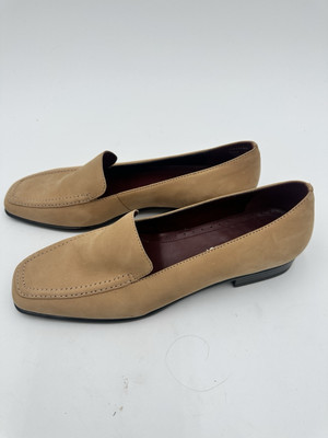 Womans Sz 7 Tan Suede Loafers Naturalizer Brazil Comfort Slip On Everyday Work
