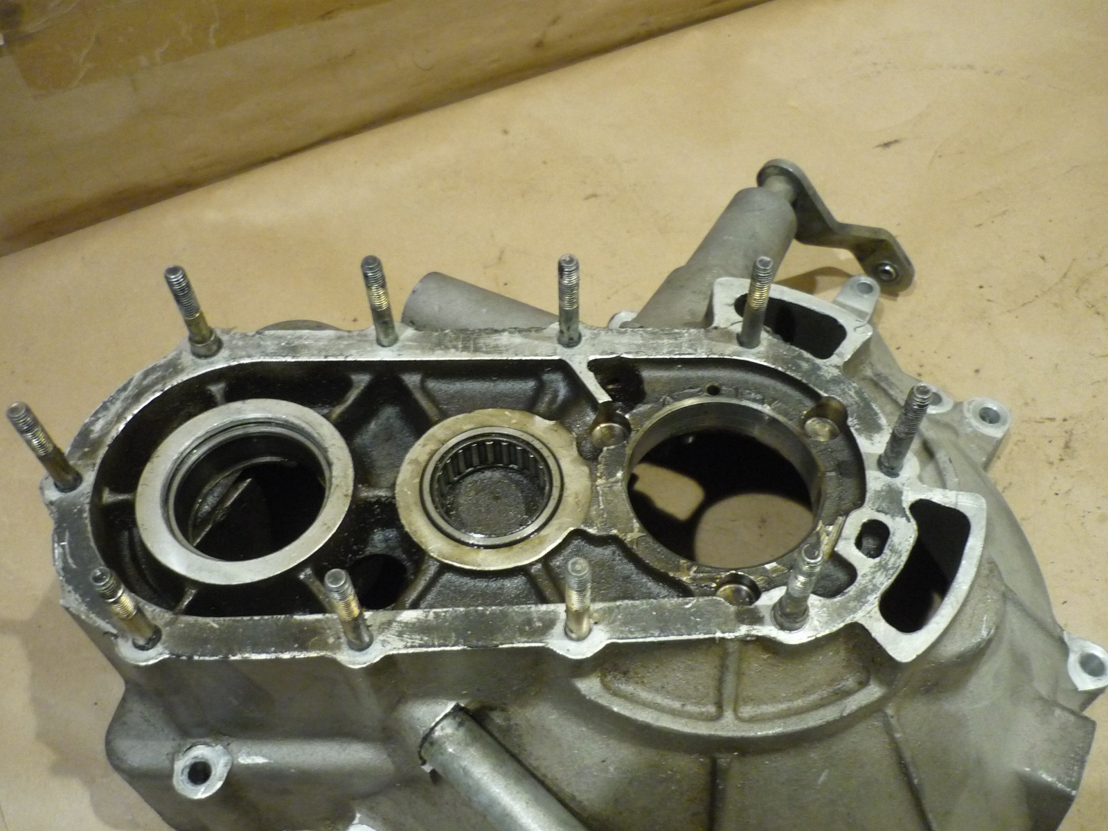 Ferrari Mondial - Clutch Bell Housing - P/N 118069