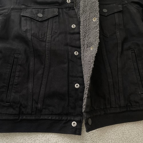 Chaqueta aislante Sherpa pequeña para hombre Levis pantalones vaqueros camionero chaquetas negras - Imagen 2 de 16