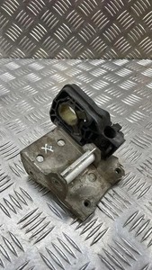 BMW 5 F10 Kühlerhalter 718651409 2.00 Diesel 2013 31826570