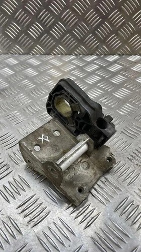 BMW 5 F10 Kühlerhalter 718651409 2.00 Diesel 2013 31826570