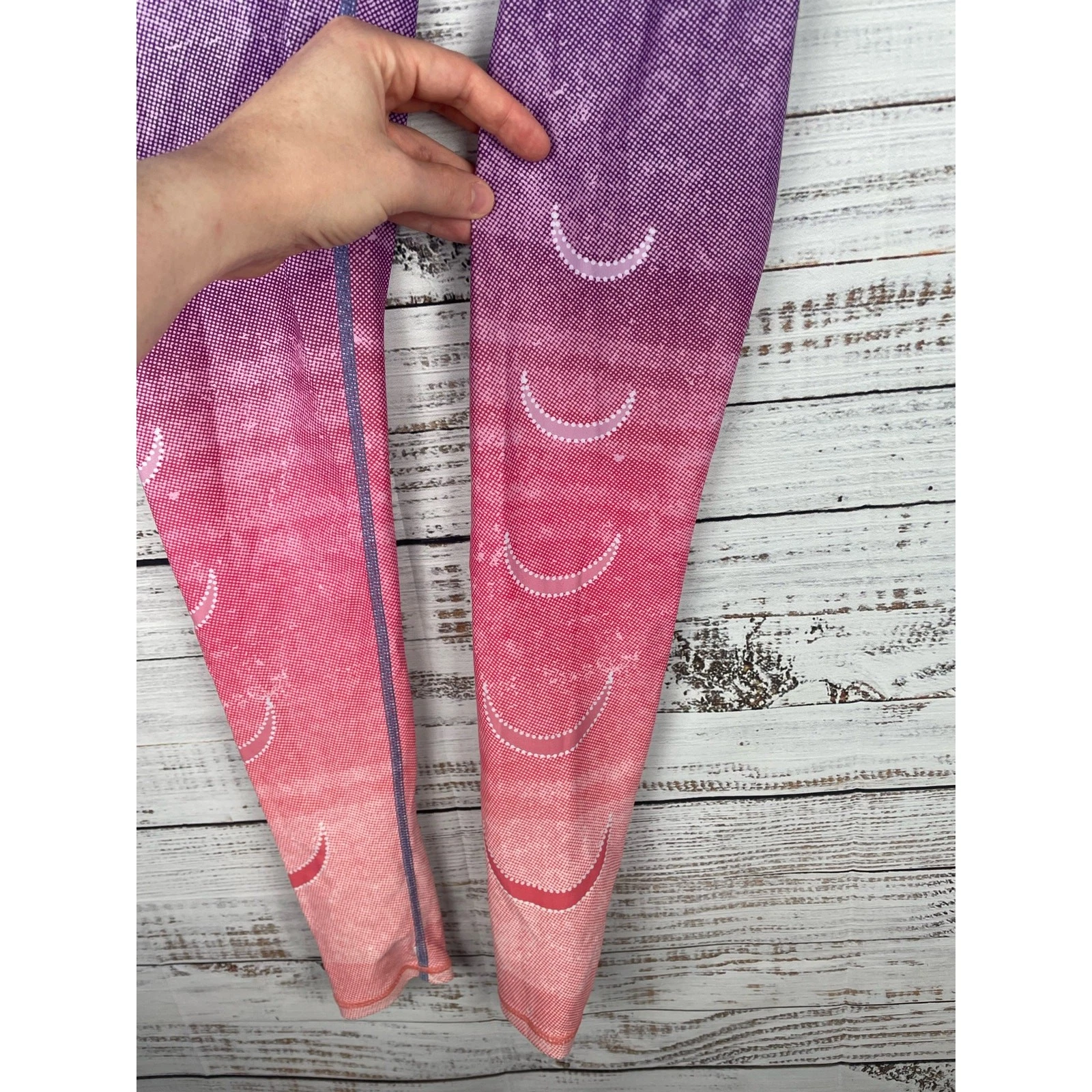 manduka gradient moon mid rise ankle length leggings