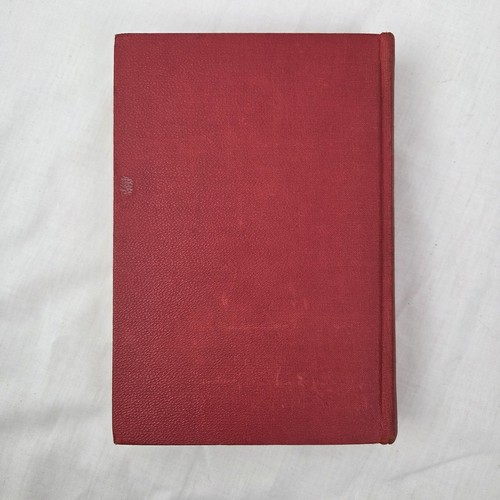 The Invisible Man H G Wells Hardcover Vintage Horror Book 1933 Movie Edition Red - Picture 2 of 11