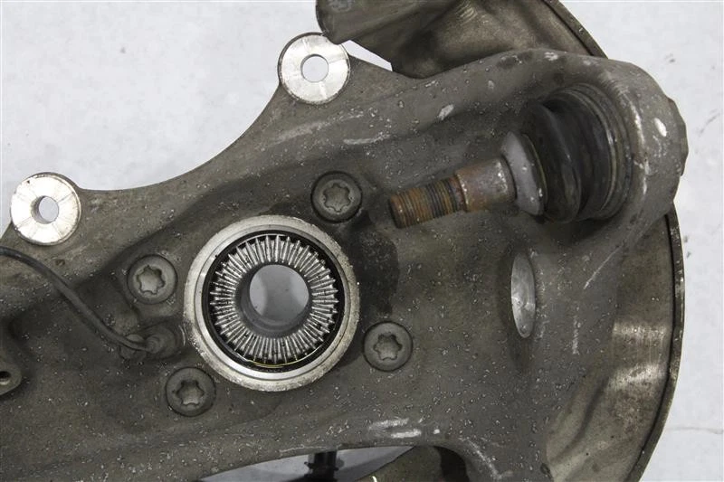 HUSILLO DELANTERO NUDILLO 530i 540i 840i M550i M850i 17-20 AWD Derecho 1351114 Foto 3 de 4