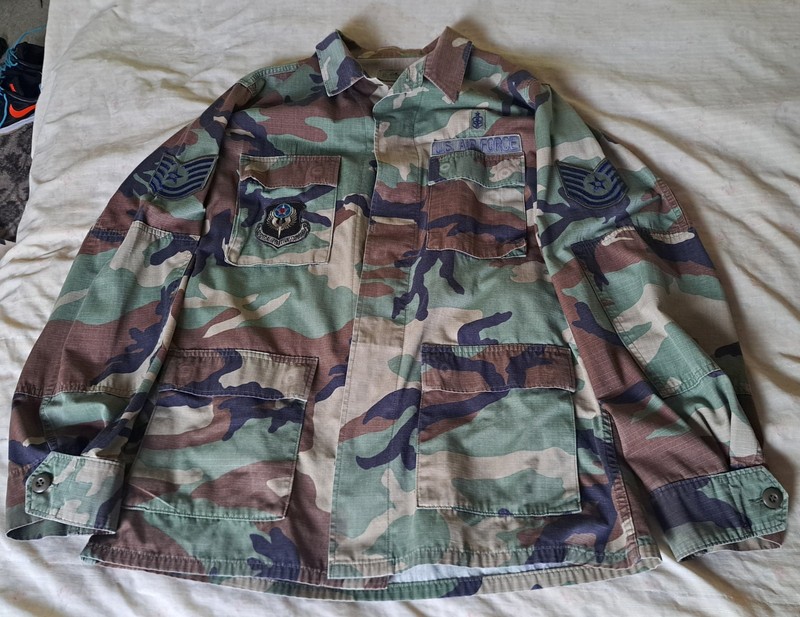 USAF BDU Med Long Shirt Woodland Camo Rip Stop  Patches TSgt Spec Ops Medical 