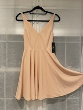 Lulus #Lovelulus Peach Dress XS Women 22”Waist 30” Chest, V-Neck Sleeveless NWT