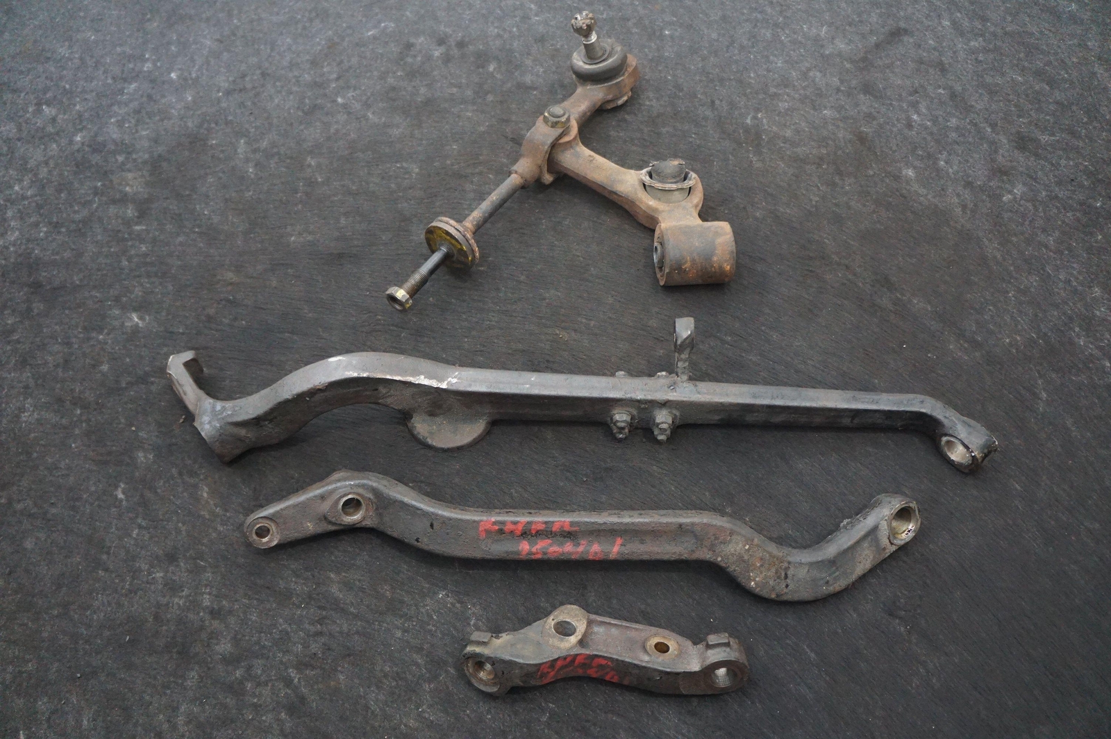 Set 4 Front Right Control Arm OEM UR17380 Rolls Royce Silver Shadow 1973 *Note*
