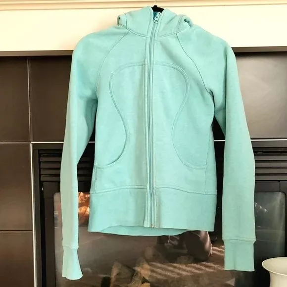 Lululemon Mint Green Scuba Hoodie Size 6