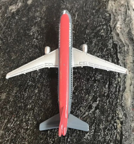 Northwest airlines diecast 5" (ceased operation 2010) - Picture 5 of 12