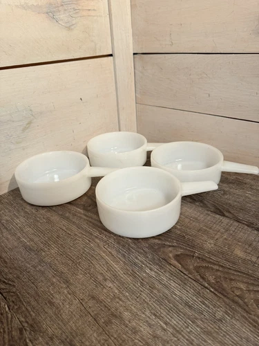 Vintage Lot of 4 White Milk Glass Ovenware J-2639 with Handle Bowls 14 oz