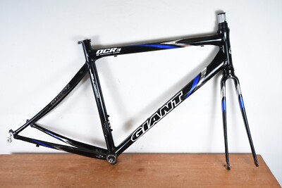 Rare Vintage Giant OCR 3 CR Compact Road Aero Composite Road Bike