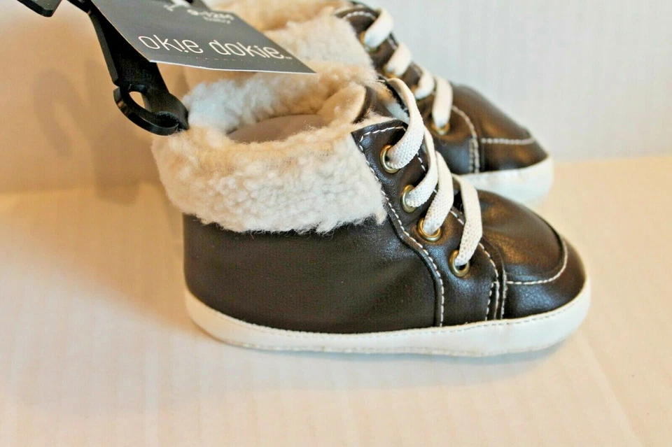 Okie Dokie Brown Crib Shoes Boots w Fleece Trim Infant 9-12 Mos. Baby Boy Size 4 - Image 3 of 4