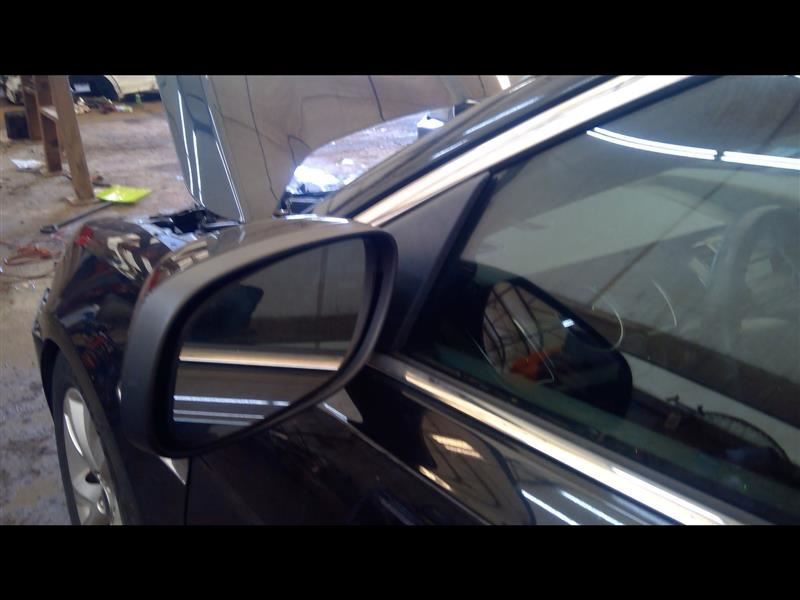 10-19 Taurus Driver Side Power Mirror with Puddle Light 4694937