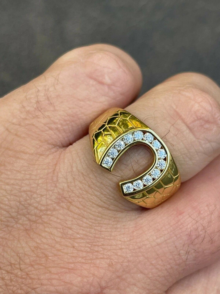 Lucky horseshoe ring online