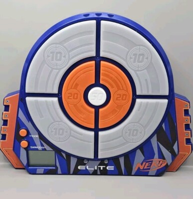 Nerf NER0156 Elite Digitales Zielspiel Licht und Sound, Spielspaß für draußen