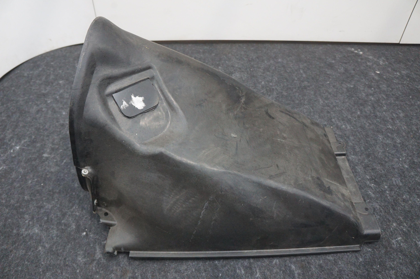 Front Left Radiator Air Duct Shroud OEM 67909900 Ferrari F430 2004-2009