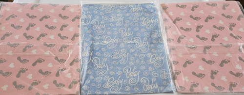 Envoltura de regalo de Colección American Greetings, 2 rosas con huellas de pies y 1 azul con bebé - Imagen 3 de 5