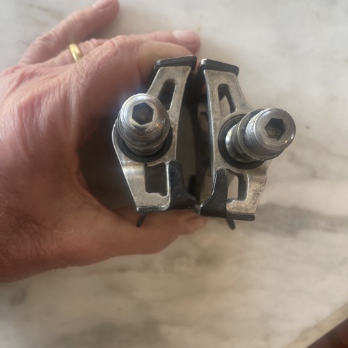 Vintage SUNTOUR CYCLONE Pedals 9/16" (missing one dust cover). (NJ) - Picture 3 of 6