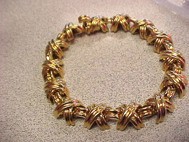 Authentic Tiffany & Company X Bracelet 7 inch 18k Gold Make Offer