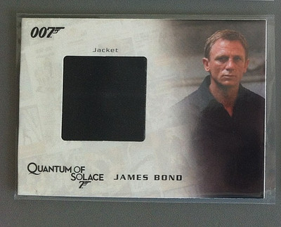 2009 James Bond Archives QC23 James Bond's Jacket Costume Relic Card