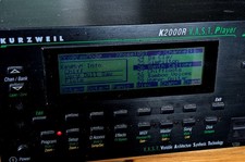 kurzweil k2000r Synthesizer
