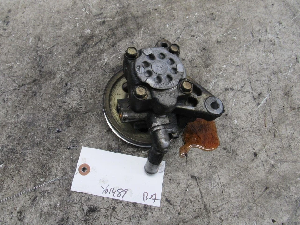 1999 2004 Honda Odyssey power steering pump assembly with pulley OEM Foto 4 de 4