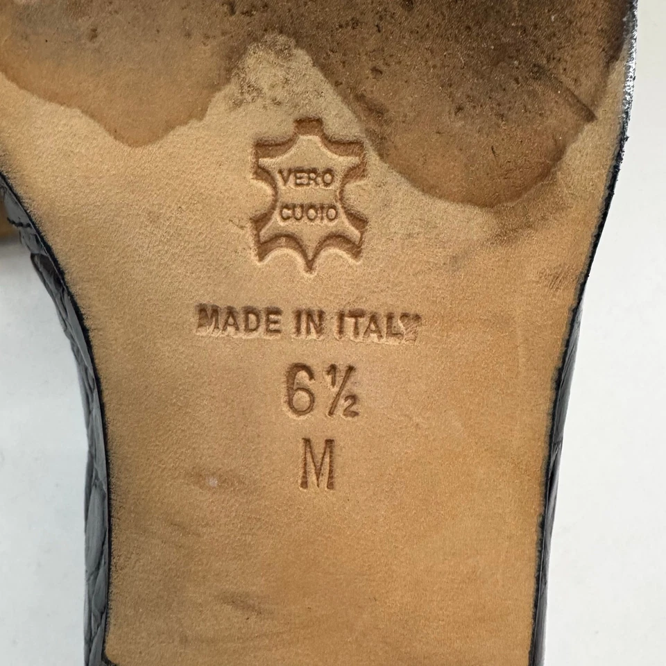 Vintage Womens Saks Fifth Avenue Folio Black Genuine Crocodile Loafer, Sz. 6.5M - Image 4 of 4