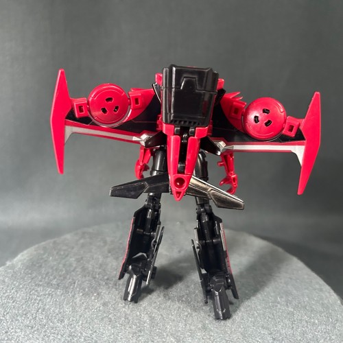 Transformers Robots in Disguise Warrior Class Windblade Action Figure Hasbro - Picture 8 of 11
