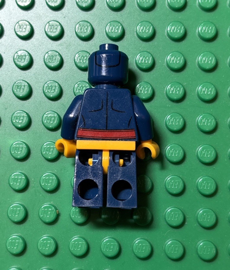 LEGO Cyclops Minifigure Sh117 Marvel Super Hero X-Men vs Sentinel