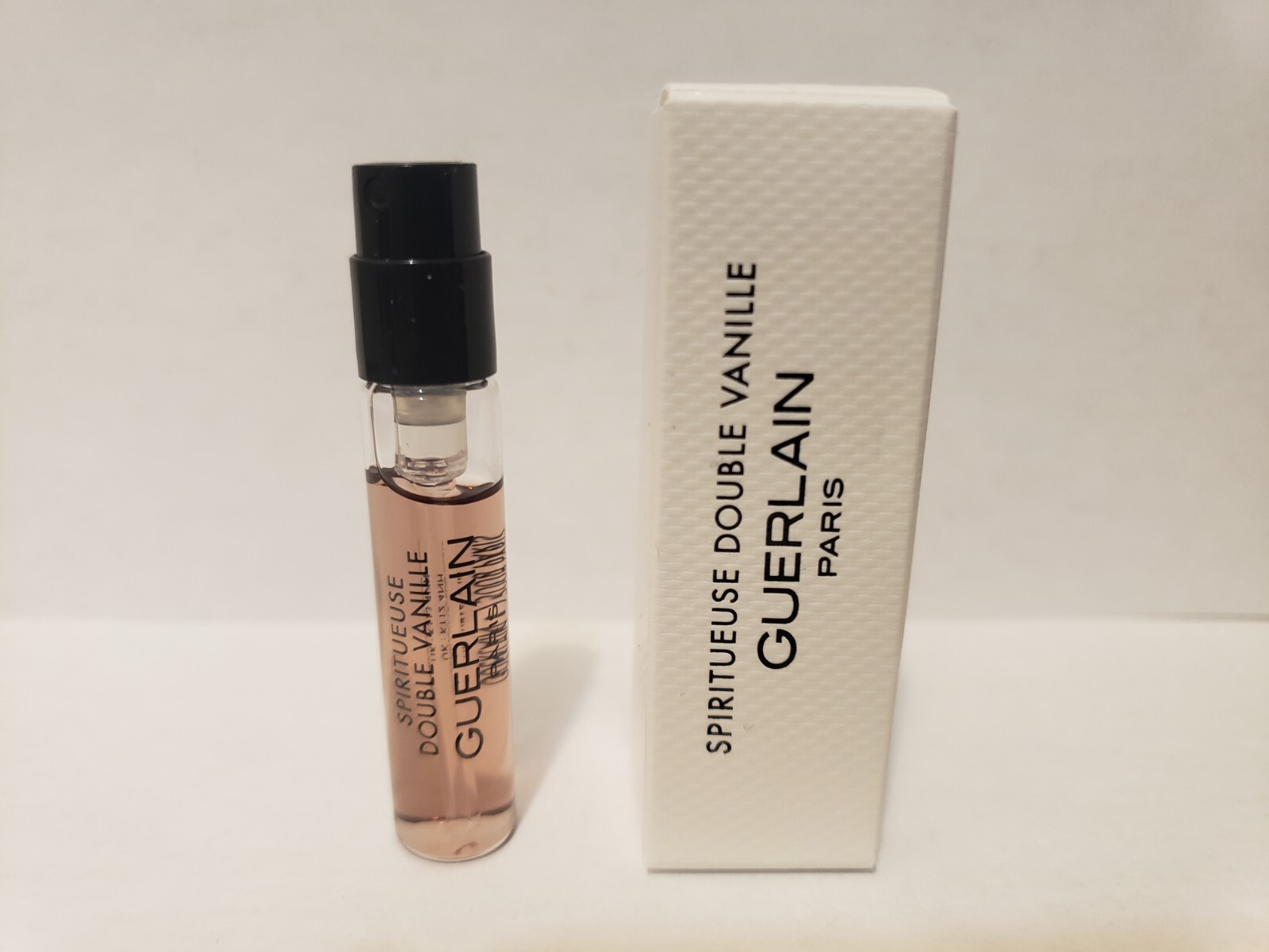 1x GUERLAIN SPIRITUEUSE DOUBLE VANILLE SAMPLE SPRAY VIAL 2ml 0.06