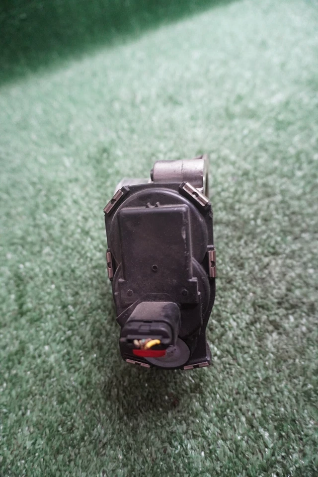 Chevrolet Captiva Sport 2014 2015 2,4 L carrocería del acelerador fabricante de equipos originales 84 k millas 13843 QYRP Foto 4 de 4