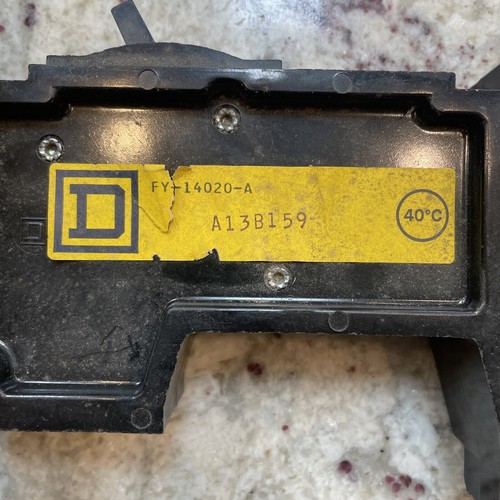 (QTY 3) SQUARE D FY-14020A CIRCUIT BREAKER 1 POLE 277 VAC 20 AMP - Picture 2 of 3