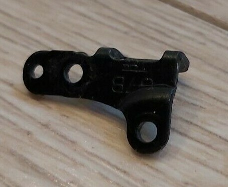 HP Pavilion 15-CS Series bottom case lock metal locking plate bracket 38G7BTP003 - Afbeelding 3 van 3