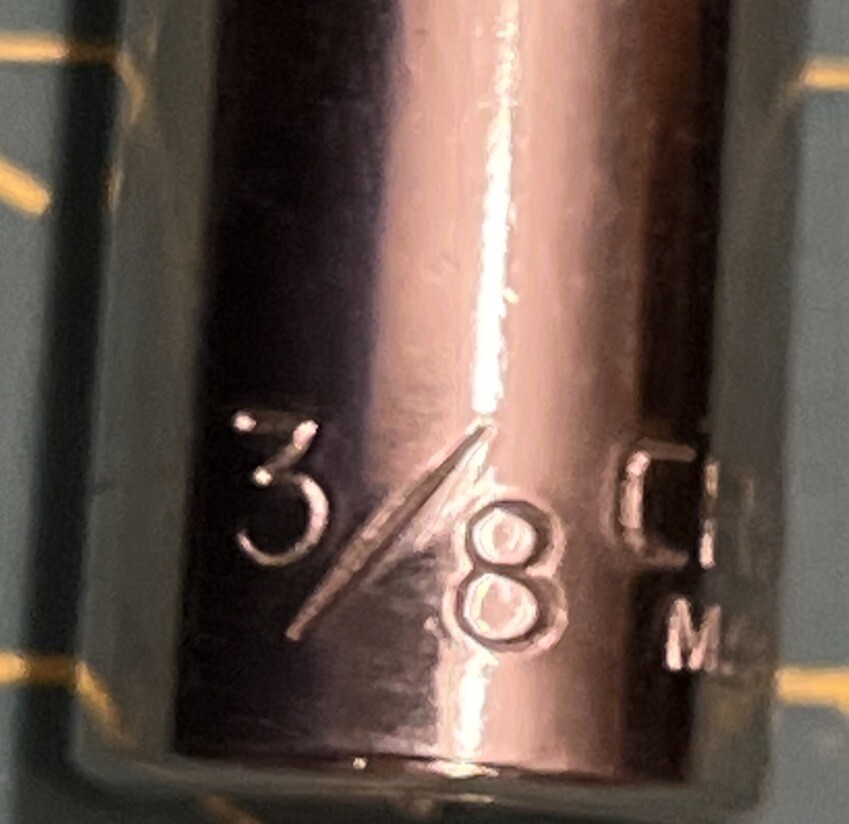 Picture 3 of 4