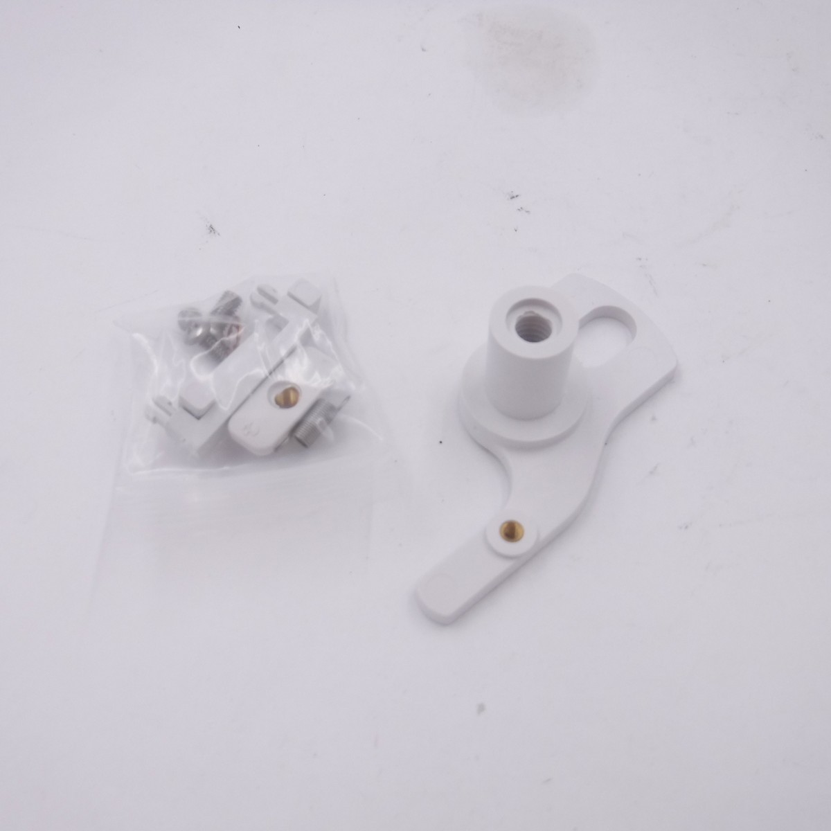 Zodiac Polaris C36 White Swing Axle Kit for Polaris Pool Zodiac Polaris C36 White Swing Axle Kit for Polaris Pool