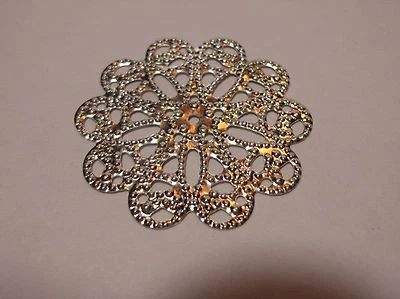 1:12 Metal Cake Doily Dolls House Miniature Bakery Kitchen Cake Acc about 3cm